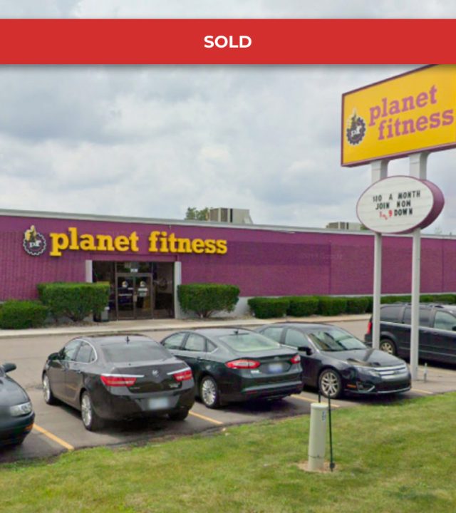 platnet-fitness-sold